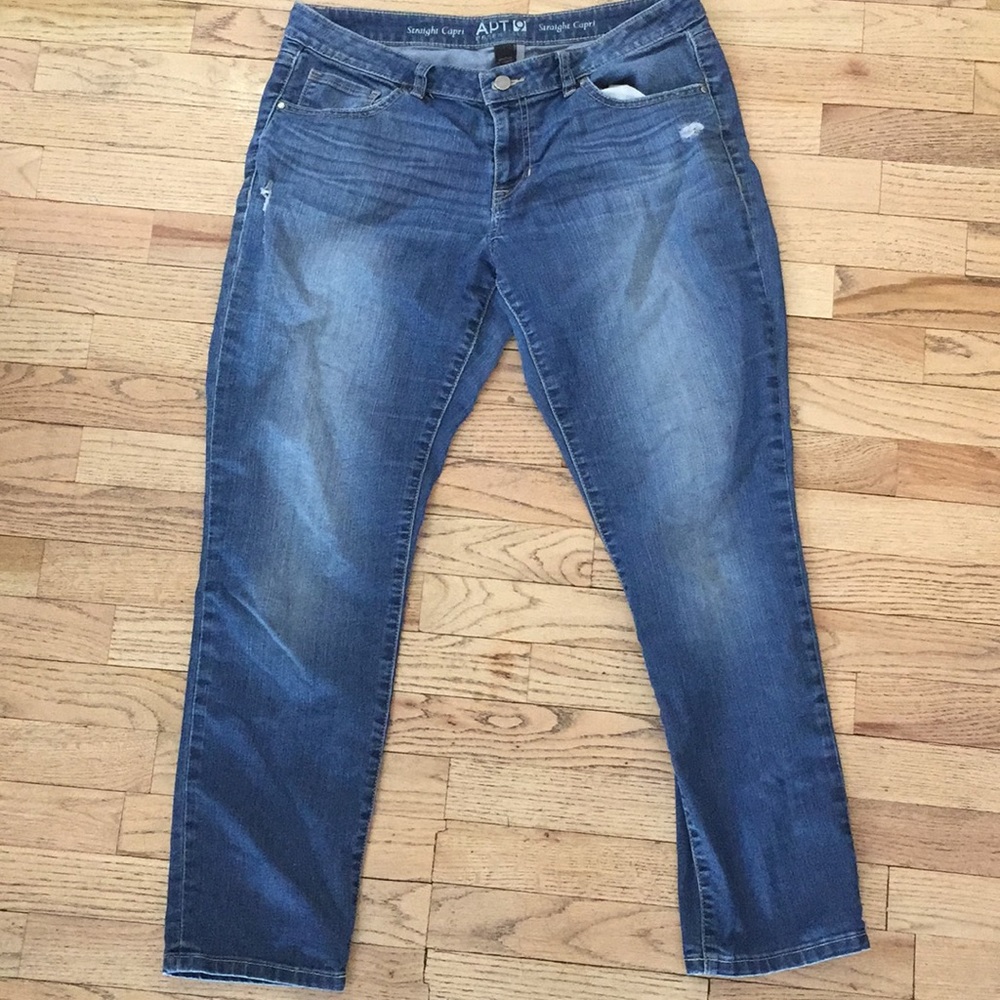 Apt 8 Essential Jeans Strait Capri